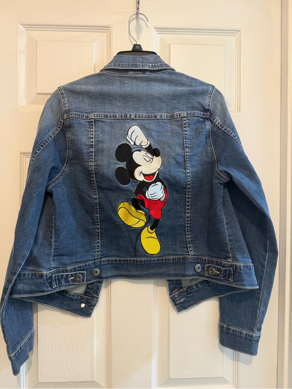Torrid Mickey Mouse Women's Blue Denim Jacket Size 00 - Picture 2 of 2